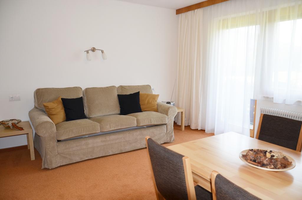 Landhaus Ahrn Leutasch Pokoj fotografie
