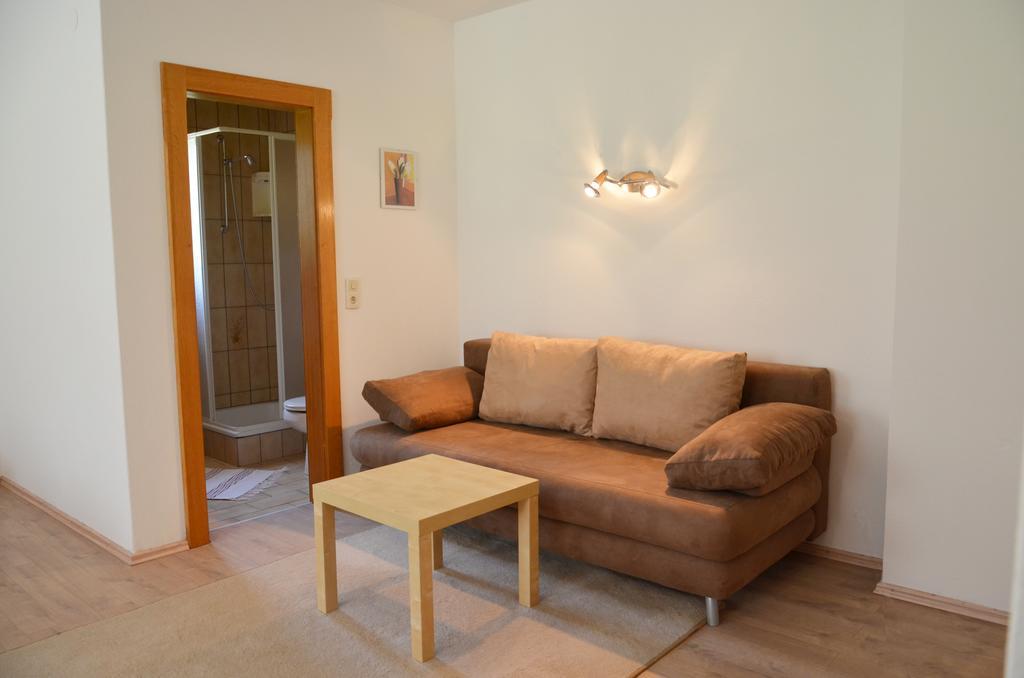 Landhaus Ahrn Leutasch Pokoj fotografie